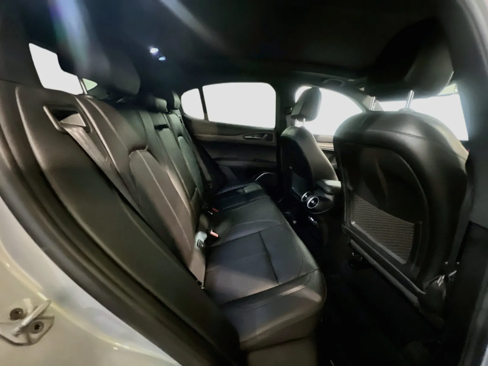 2022 Alfa Romeo Stelvio Ti - Photo 22