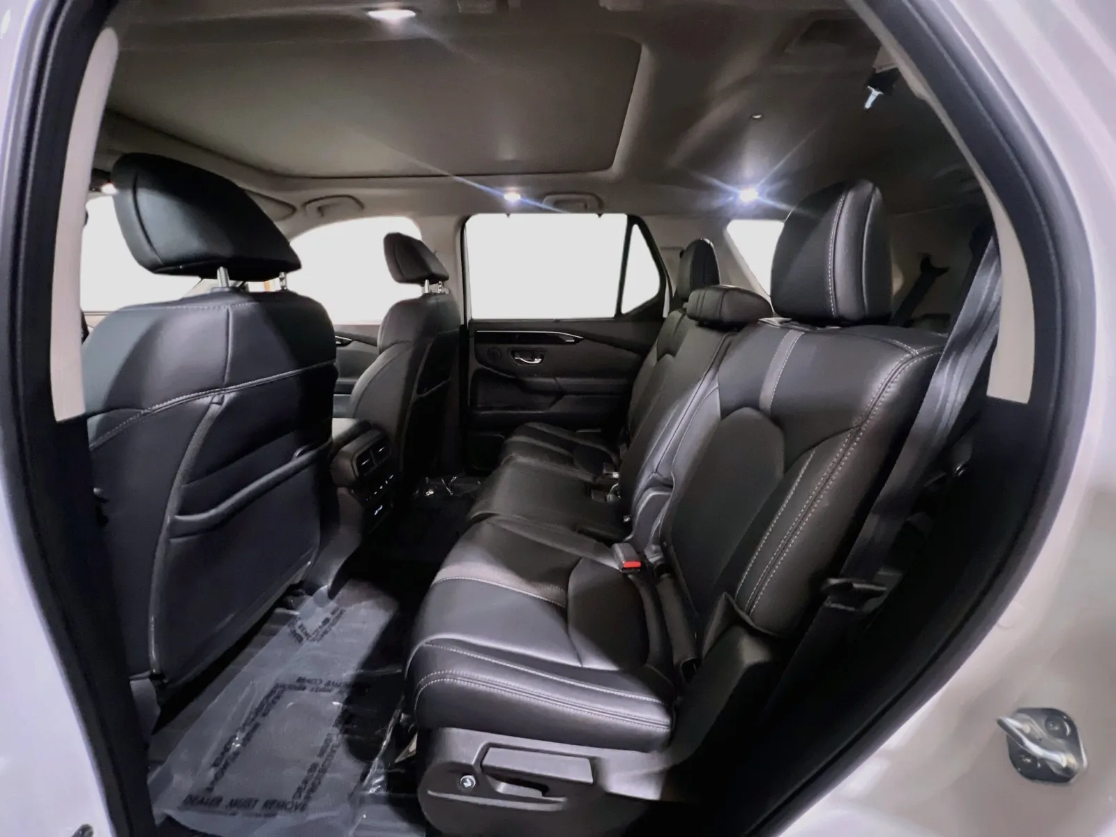 2023 Honda Pilot Touring - Photo 19