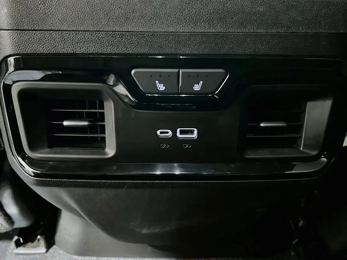 2023 GMC Sierra 1500 AT4 - Photo 18