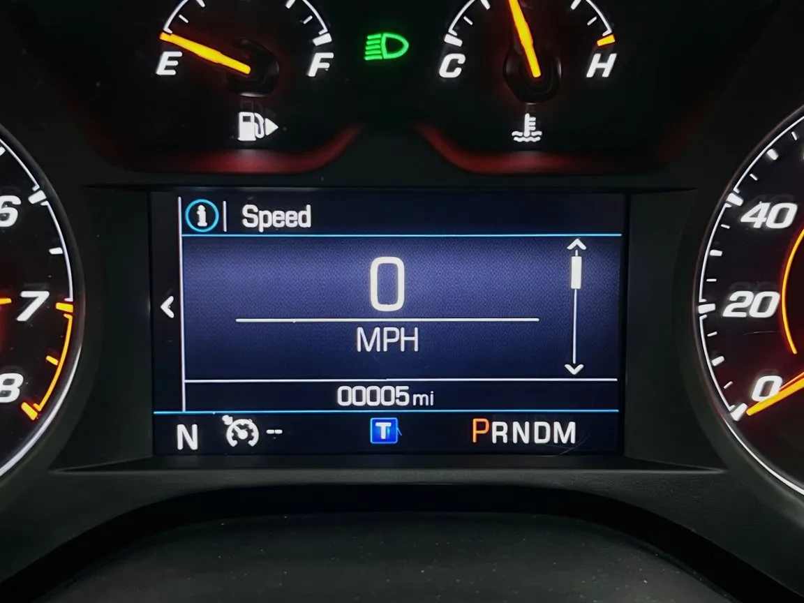 2020 Chevrolet Camaro 1LS - Photo 8