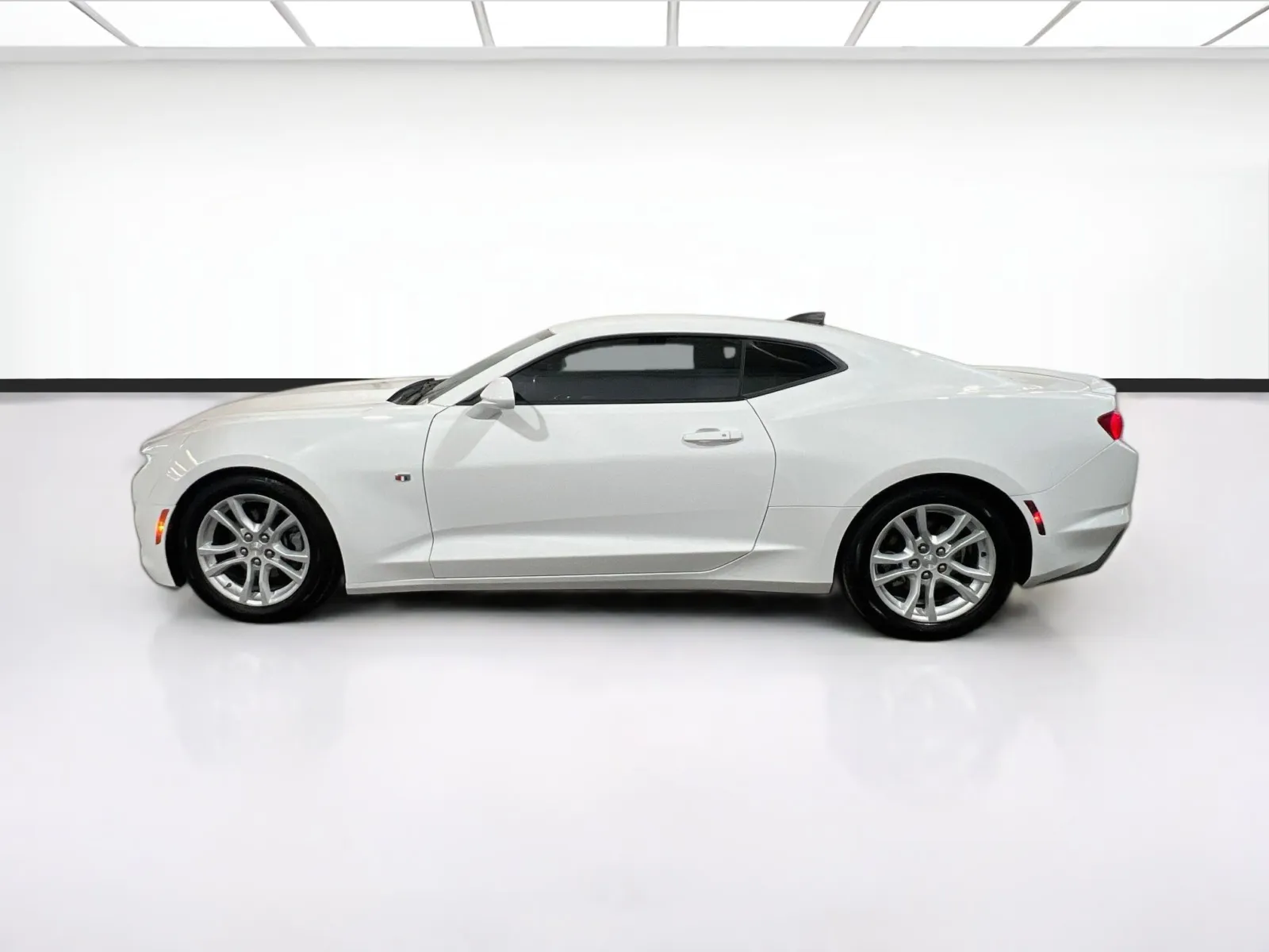 2020 Chevrolet Camaro 1LS - Photo 21