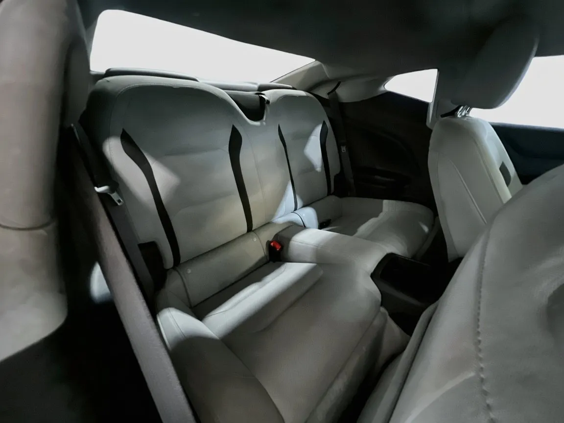 2020 Chevrolet Camaro 1LS - Photo 18