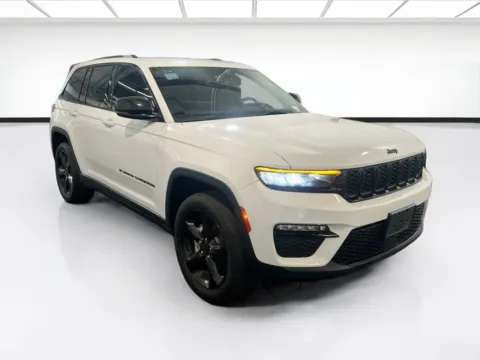 Another view of 2023 Jeep Grand Cherokee Limited for sale in Chandler, AZ at STG Auto Group of Chandler