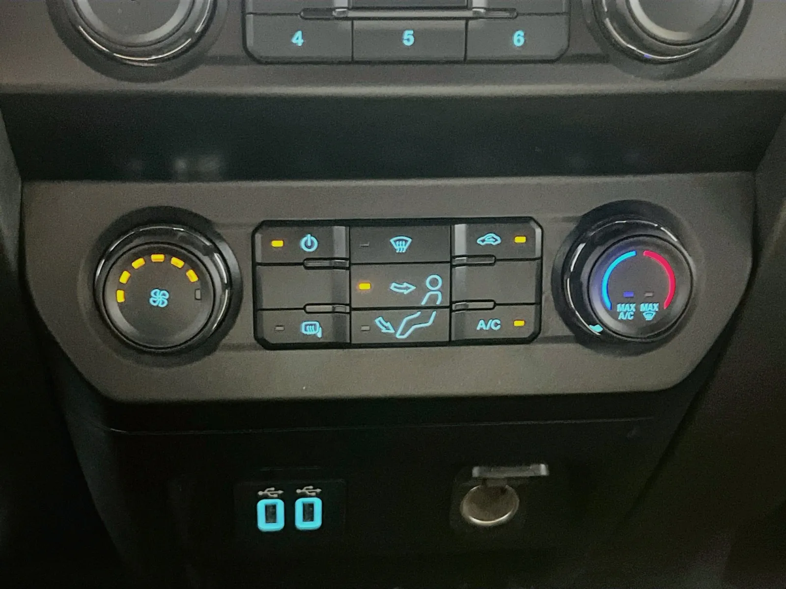 2019 Ford F-450 Super Duty XL - Photo 11