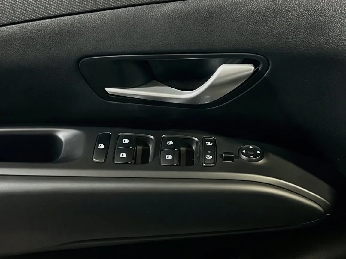 2022 Hyundai Santa Cruz SEL - Photo 13