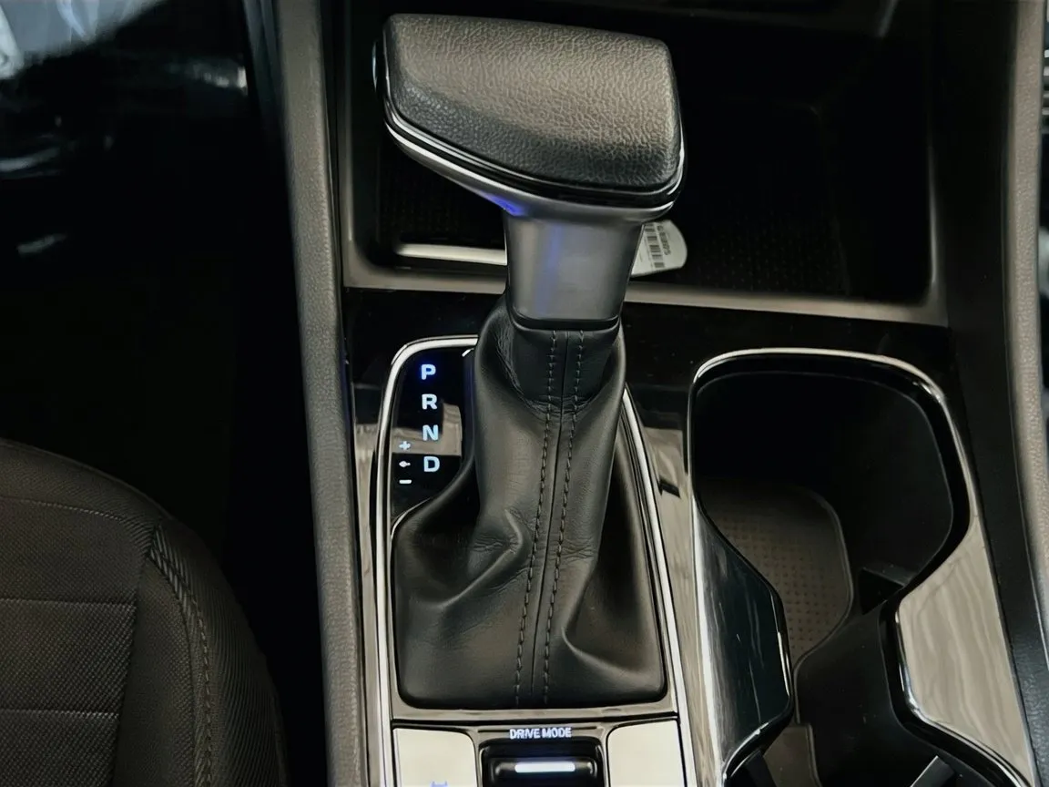 2022 Hyundai Santa Cruz SEL - Photo 12
