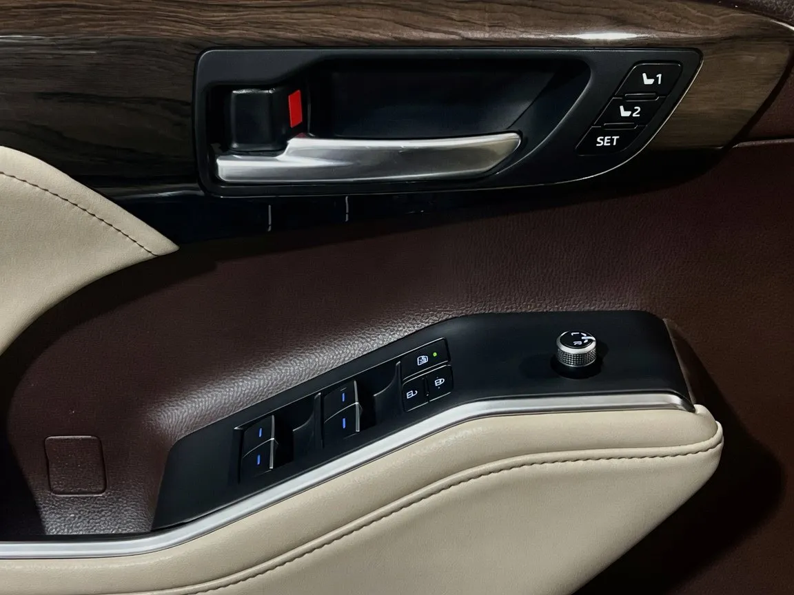 2022 Toyota Highlander Platinum - Photo 14
