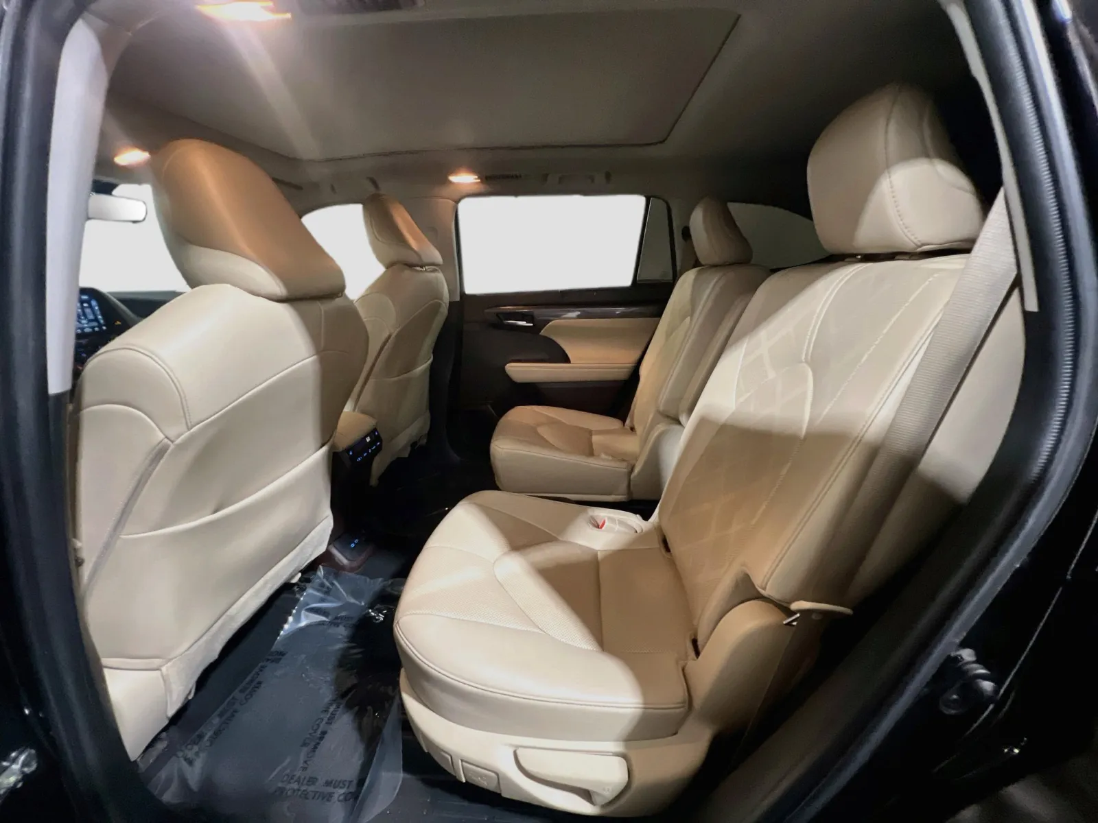2022 Toyota Highlander Platinum - Photo 19