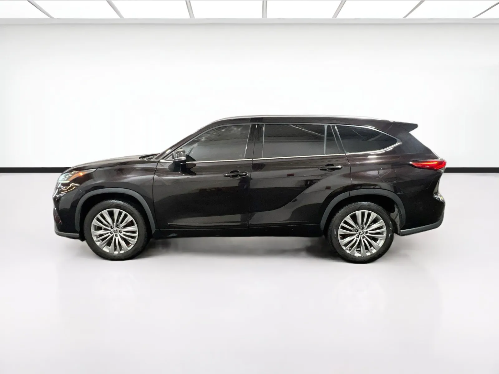 2022 Toyota Highlander Platinum - Photo 25
