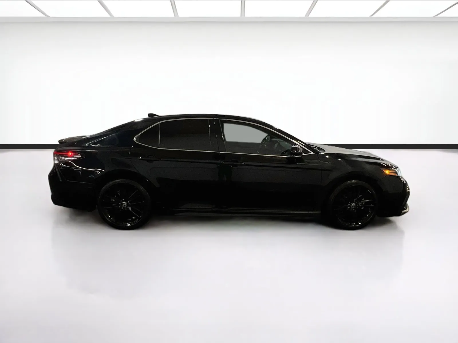 2023 Toyota Camry XSE - Photo 25