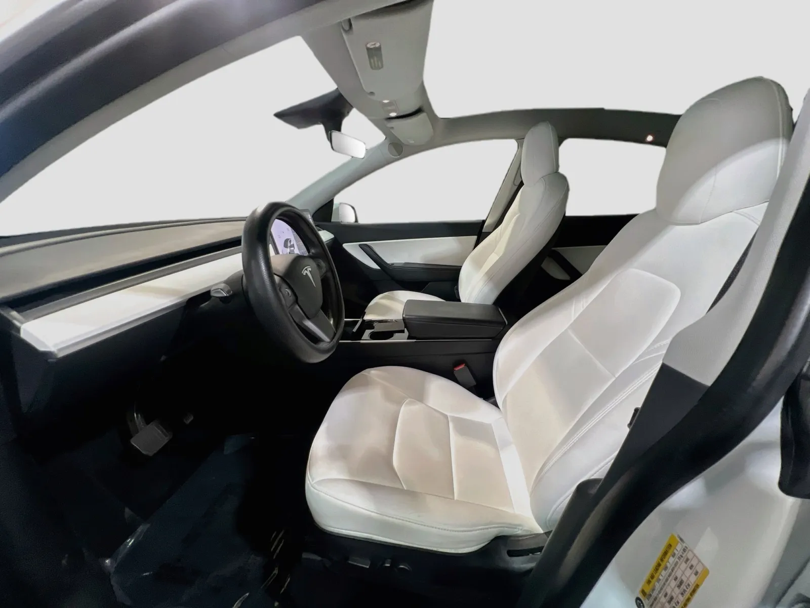2021 Tesla Model Y Long Range - Photo 15