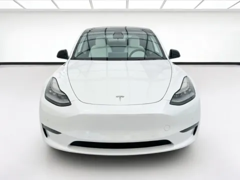 Photos of 2021 Tesla Model Y Long Range for sale in Chandler, AZ at STG Auto Group of Chandler