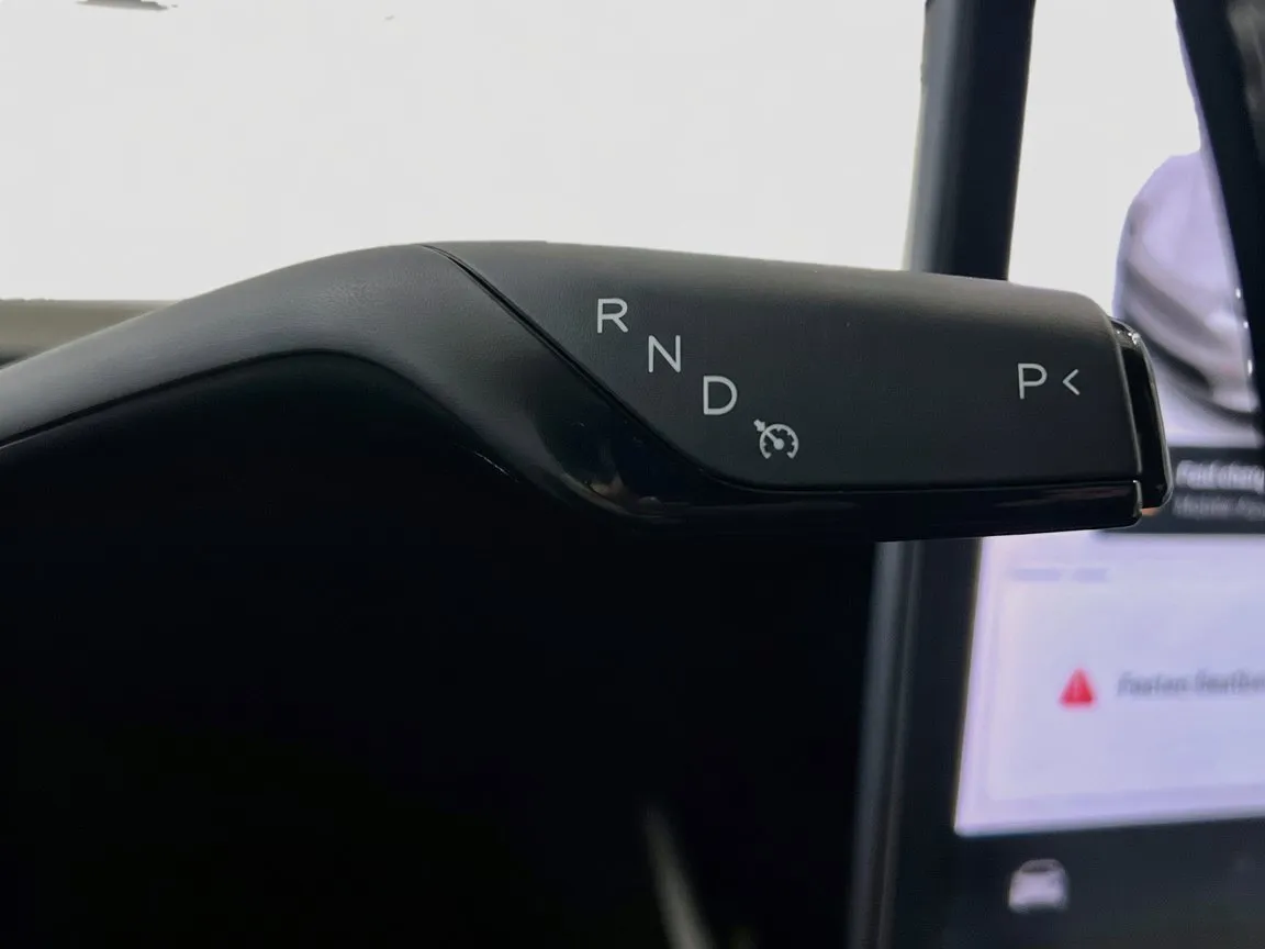 2021 Tesla Model Y Long Range - Photo 13