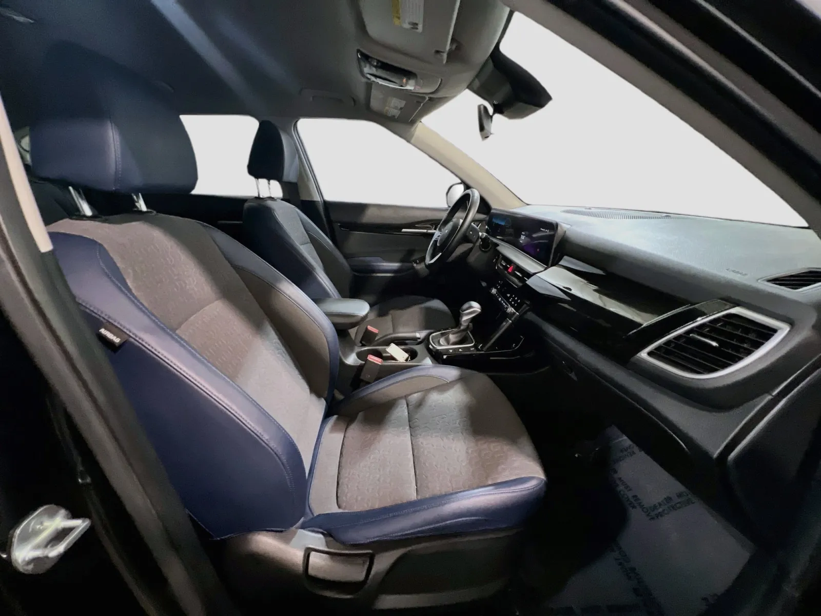2024 Kia Seltos S - Photo 21