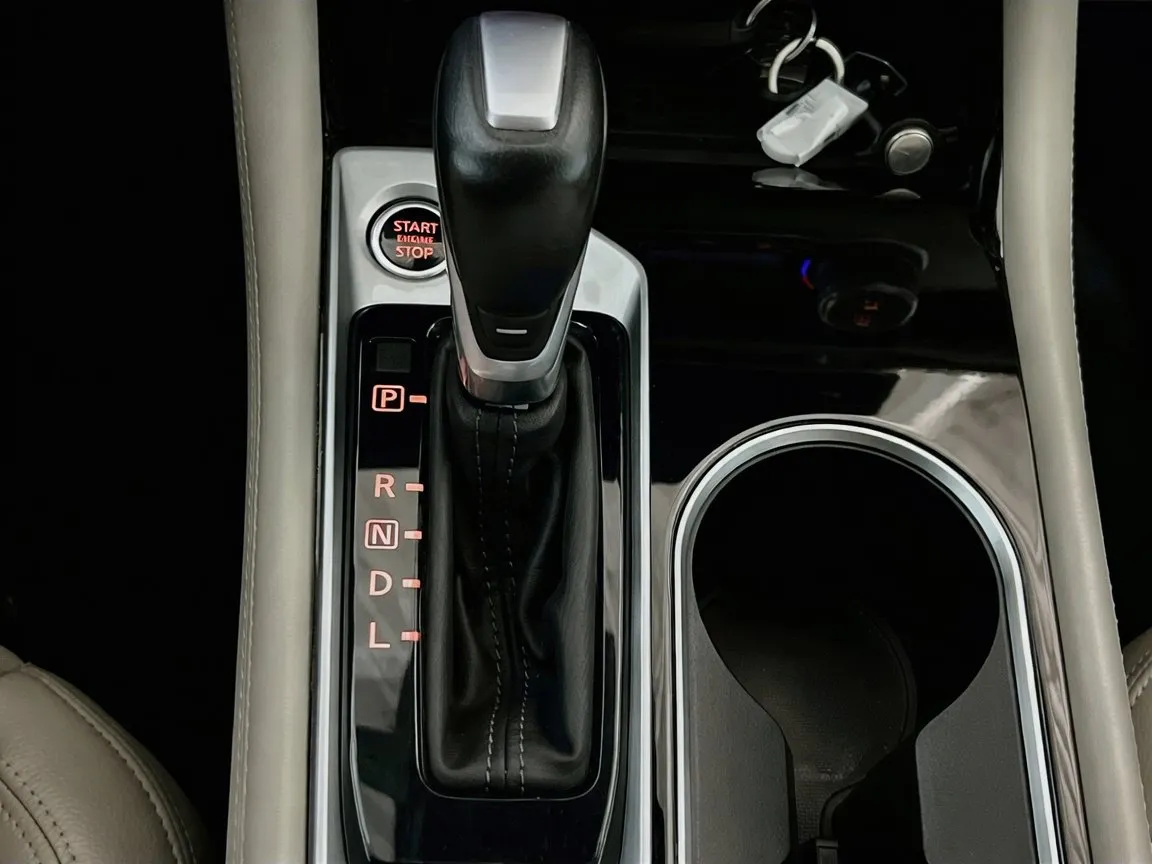 2023 Nissan Altima SL - Photo 13