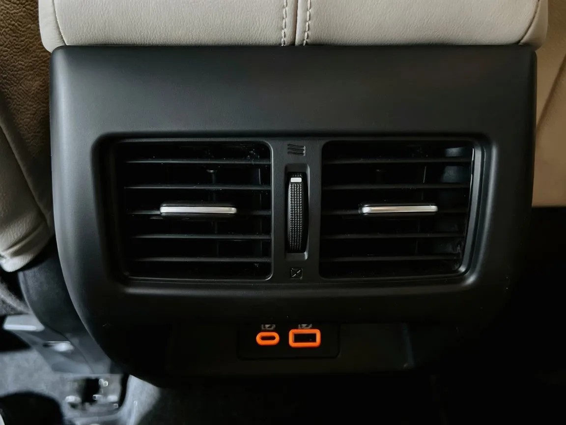 2023 Nissan Altima SL - Photo 19