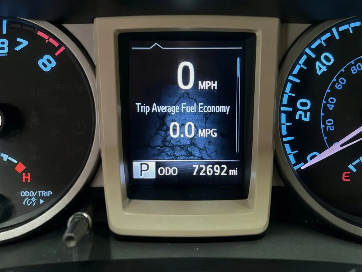 2021 Toyota Tacoma TRD Off Road - Photo 8