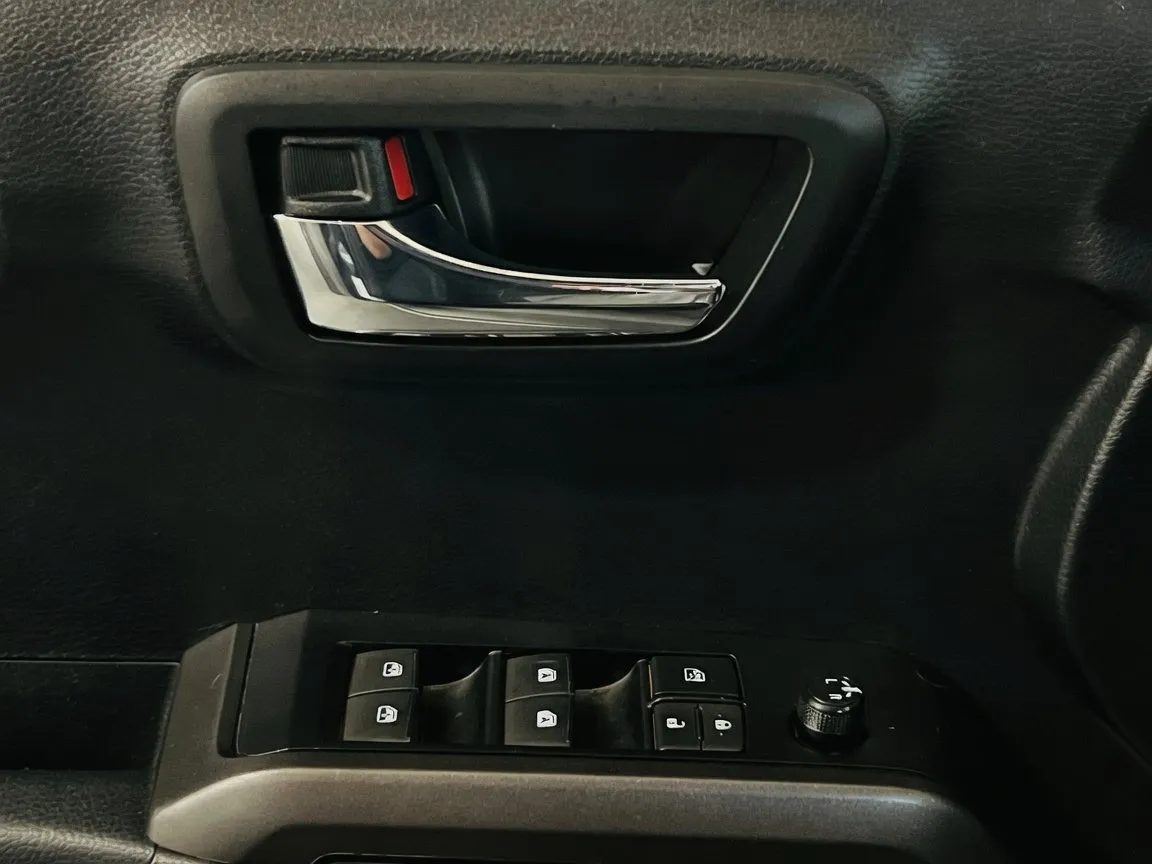 2021 Toyota Tacoma TRD Off Road - Photo 13