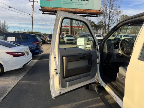 More photos of 2015 Ford F550 Super Duty Crew Cab & Chassis 176 W.B. 4D at Premier Auto Group, NC