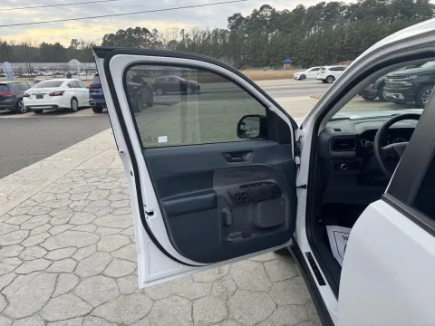 More photos of 2024 Ford Maverick XLT at Premier Auto Group, NC