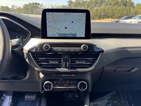 More photos of 2022 Ford Escape SE at Premier Auto Group, NC