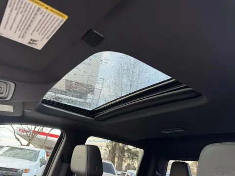 More photos of 2019 Chevrolet Silverado 1500 High Country at Premier Auto Group, NC