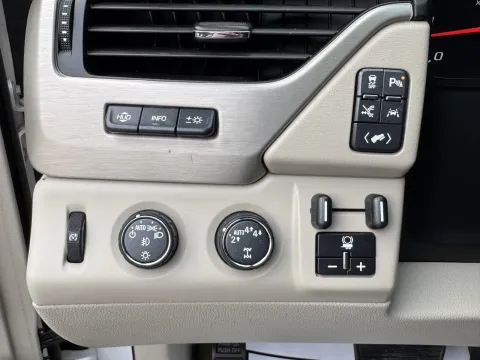 More photos of 2017 GMC Yukon XL Denali at Premier Auto Group, NC