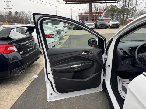 More photos of 2018 Ford Escape SE at Premier Auto Group, NC