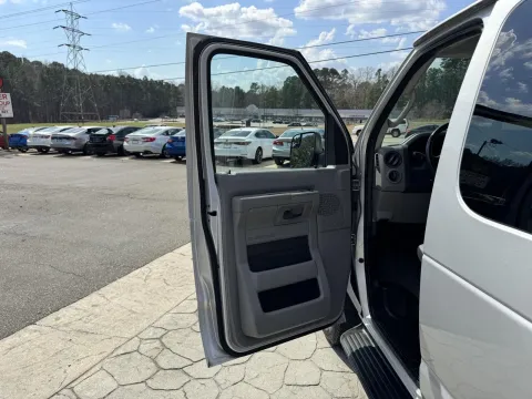 More photos of 2010 Ford Econoline Wagon XLT at Premier Auto Group, NC