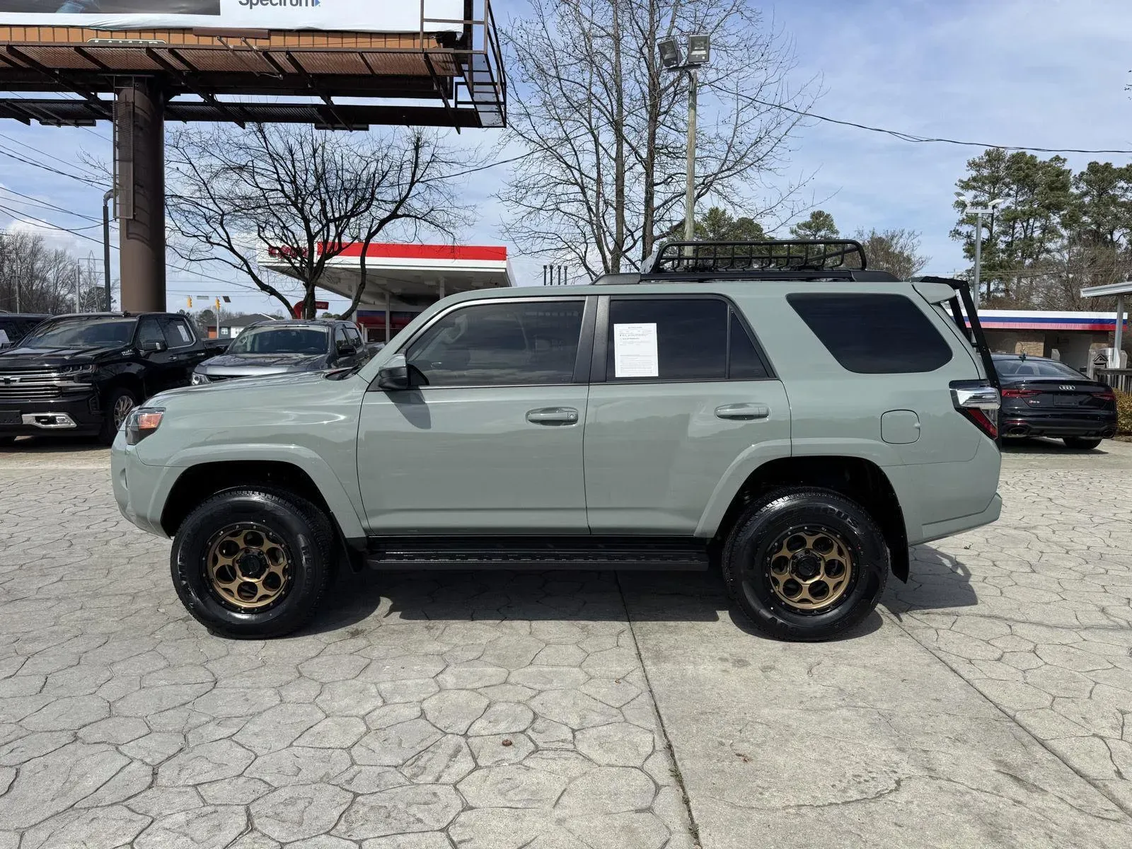 2022 Toyota 4Runner Trail - Photo 9