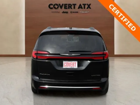 More photos of 2023 Chrysler Pacifica Limited at Covert Chrysler Dodge Jeep Ram, TX