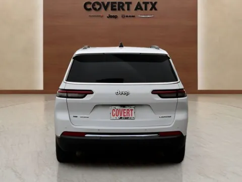 More photos of 2022 Jeep Grand Cherokee L Laredo at Covert Chrysler Dodge Jeep Ram, TX