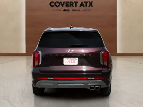 More photos of 2025 Hyundai Palisade SEL at Covert Chrysler Dodge Jeep Ram, TX