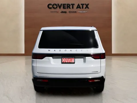 More photos of 2024 Jeep Wagoneer L Series II at Covert Chrysler Dodge Jeep Ram, TX