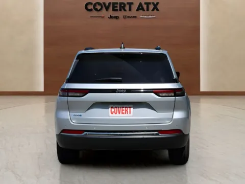 More photos of 2022 Jeep Grand Cherokee 4xe at Covert Chrysler Dodge Jeep Ram, TX