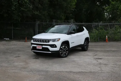 White 2022 Jeep Compass Limited for sale in Austin, TX