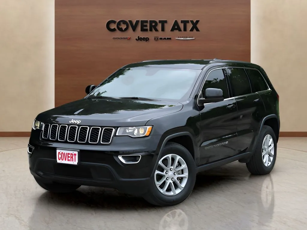 Black 2022 Jeep Grand Cherokee WK Laredo X for sale in Austin, TX