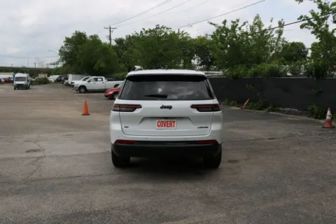 More photos of 2023 Jeep Grand Cherokee L Limited at Covert Chrysler Dodge Jeep Ram, TX