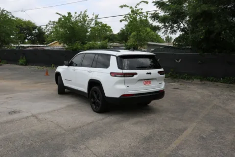 Another view of 2023 Jeep Grand Cherokee L Limited for sale in Austin, TX at Covert Chrysler Dodge Jeep Ram
