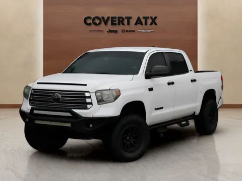 White 2021 Toyota Tundra SR5 for sale in Austin, TX