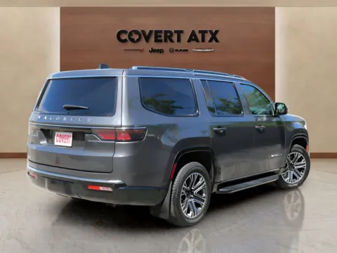 More photos of 2024 Jeep Wagoneer at Covert Chrysler Dodge Jeep Ram, TX
