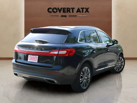 More photos of 2016 Lincoln MKX Reserve at Covert Chrysler Dodge Jeep Ram, TX