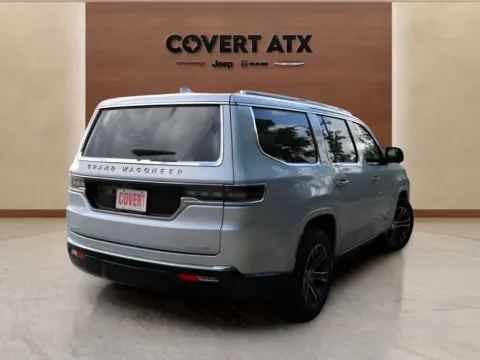 More photos of 2022 Jeep Grand Wagoneer Series I at Covert Chrysler Dodge Jeep Ram, TX