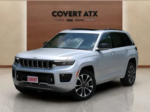 Silver 2022 Jeep Grand Cherokee Overland for sale in Austin, TX