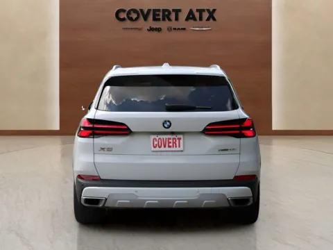 More photos of 2025 BMW X5 sDrive40i at Covert Chrysler Dodge Jeep Ram, TX