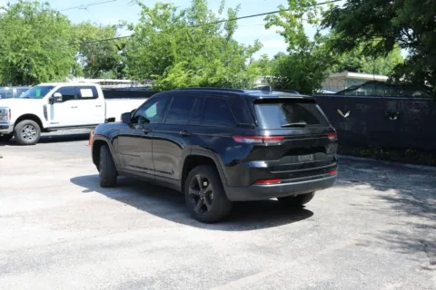 Another view of 2023 Jeep Grand Cherokee Limited for sale in Austin, TX at Covert Chrysler Dodge Jeep Ram