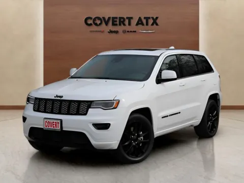 White 2022 Jeep Grand Cherokee WK Laredo X for sale in Austin, TX