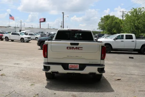 More photos of 2020 GMC Sierra 1500 Denali at Covert Chrysler Dodge Jeep Ram, TX