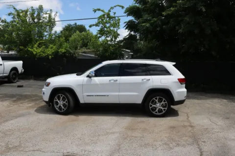 Photos of 2022 Jeep Grand Cherokee WK Limited for sale in Austin, TX at Covert Chrysler Dodge Jeep Ram