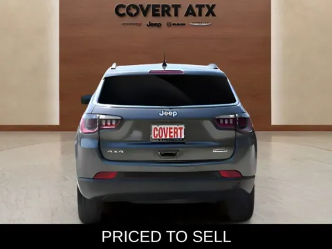 More photos of 2021 Jeep Compass Latitude at Covert Chrysler Dodge Jeep Ram, TX